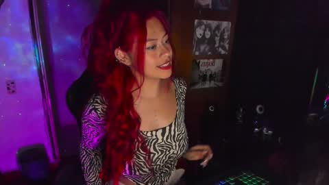 Dakota Crab online show from February 2025 01:45:01 AM