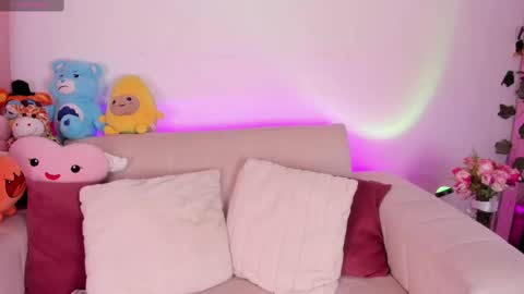 Snapshot of dakota_lovee chatting on March 2025 05:11:01 AM Dakota Follow my IG dakkilove online show from March 2025 05:11:01 AM