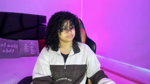 Snapshot of dakota_mars chatting on September 2025 12:43:02 PM dakota_mars online show from September 2025 12:43:02 PM