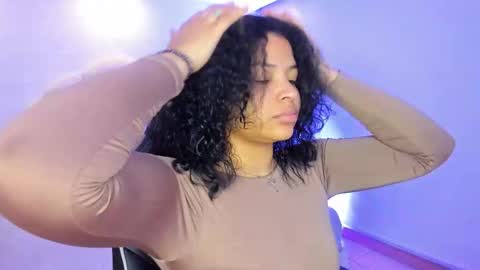 Snapshot of dakota_mars chatting on October 2025 12:02:02 PM dakota_mars online show from October 2025 12:02:02 PM