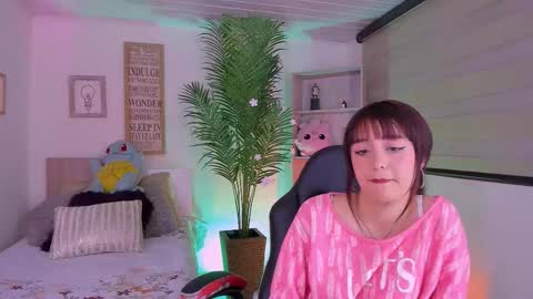 Snapshot of dakotaa_01 chatting on November 2025 02:17:01 PM dakotaa online show from November 2025 02:17:01 PM