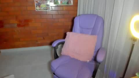 The girl of your dreams o online show from January 2025 11:39:01 PM