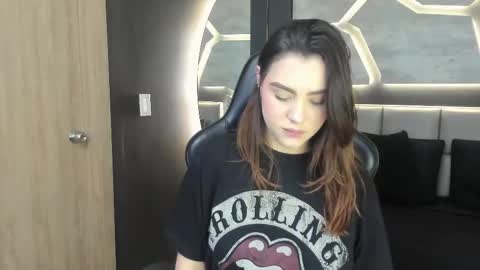 Dakota  online show from January 2026 01:05:02 PM