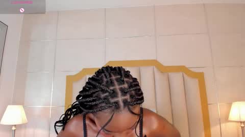    online show from December 2025 03:05:01 AM