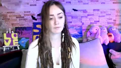 Snapshot of dalia_peach chatting on November 2025 09:32:01 AM Dalia online show from November 2025 09:32:01 AM