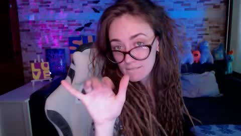 Snapshot of dalia_peach chatting on November 2025 09:31:01 AM Dalia online show from November 2025 09:31:01 AM