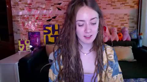 Snapshot of dalia_peach chatting on November 2025 09:31:01 AM Dalia online show from November 2025 09:31:01 AM