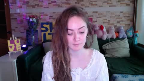 Snapshot of dalia_peach chatting on November 2025 09:31:01 AM Dalia online show from November 2025 09:31:01 AM