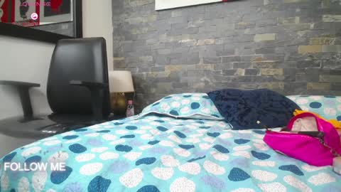 dalia dubey online show from April 2026 11:33:02 AM