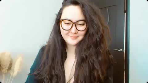 Dali online show from November 2025 06:02:02 AM