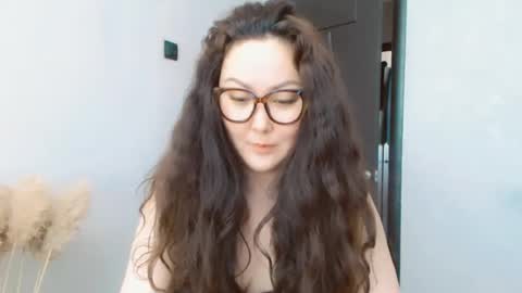 Snapshot of dalidayes chatting on July 2026 04:27:01 AM Dali online show from July 2026 04:27:01 AM