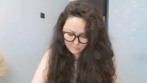 Snapshot of dalidayes chatting on July 2026 06:22:01 AM Dali online show from July 2026 06:22:01 AM