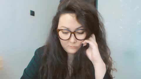 Snapshot of dalidayes chatting on August 2026 05:28:02 AM Dali online show from August 2026 05:28:02 AM