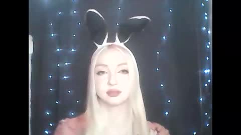 dalirenne online show from April 2026 03:12:01 PM