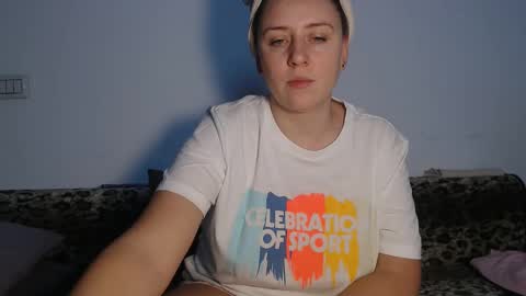 Snapshot of dalyana22 chatting on November 2025 10:21:02 PM Maria online show from November 2025 10:21:02 PM