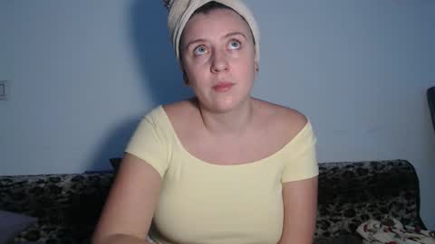 Snapshot of dalyana22 chatting on November 2025 10:21:02 PM Maria online show from November 2025 10:21:02 PM