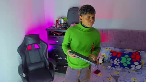 damar_felipe online show from March 2026 10:43:02 PM
