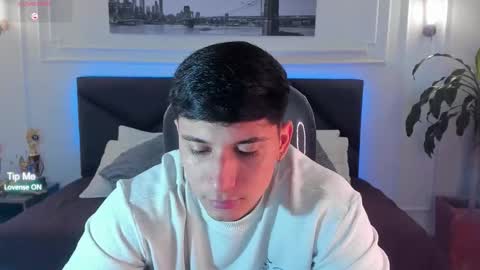 DAMIAN online show from March 2026 01:37:01 PM