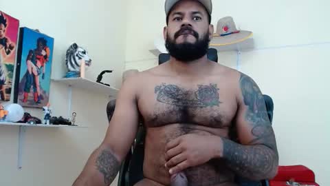 damian64436171 online show from October 2025 03:16:02 AM