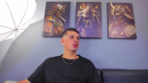 Snapshot of damian__oliver chatting on March 2026 03:45:02 AM Damian Oliver online show from March 2026 03:45:02 AM