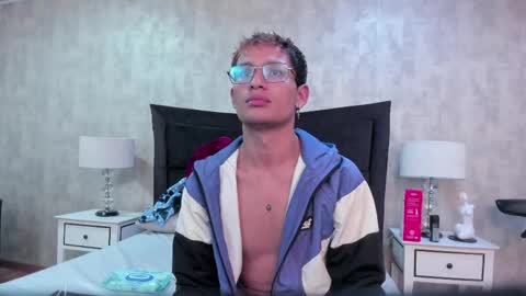 Snapshot of damian_garciaah chatting on April 2026 11:37:01 AM Damian Garcia online show from April 2026 11:37:01 AM