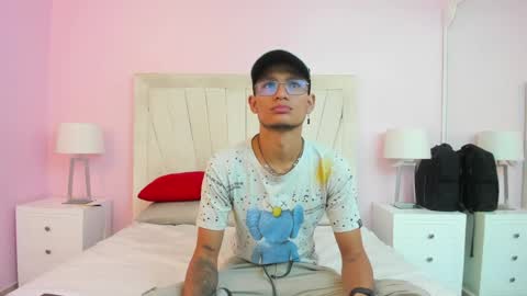 Snapshot of damian_garciaah chatting on May 2026 10:10:01 AM Damian Garcia online show from May 2026 10:10:01 AM