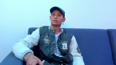 Snapshot of damian_garciaah chatting on May 2026 12:23:01 PM Damian Garcia online show from May 2026 12:23:01 PM
