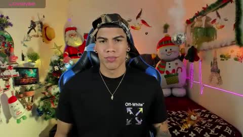 Damian online show from November 2025 03:27:02 AM