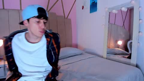 Damian   Maya online show from March 2025 03:48:02 AM