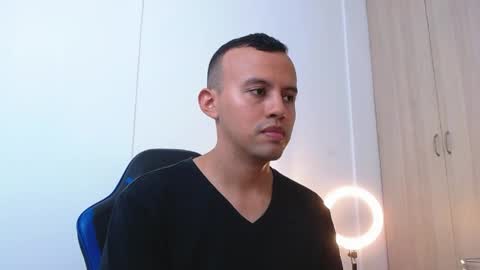 Damian Wish online show from April 2026 06:57:02 PM