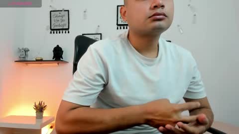 Snapshot of damianblazee chatting on May 2026 02:03:01 PM damianblazee online show from May 2026 02:03:01 PM