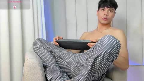 Snapshot of damon_nort chatting on November 2025 02:49:01 PM DEMON NORTH online show from November 2025 02:49:01 PM