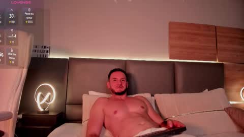 D A M O N online show from October 2025 06:07:02 PM