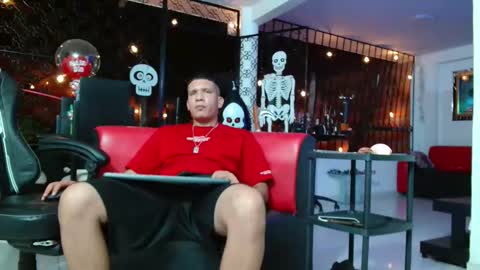 damyan_2003 online show from November 2025 03:41:01 AM