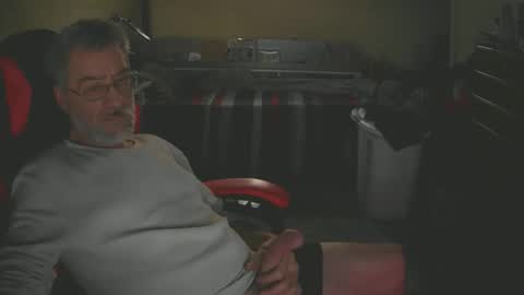 Snapshot of dan137111 chatting on March 2026 01:41:01 PM dan137111 online show from March 2026 01:41:01 PM