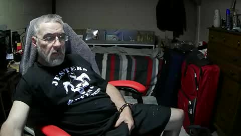 Snapshot of dan137111 chatting on April 2026 10:42:02 AM dan137111 online show from April 2026 10:42:02 AM