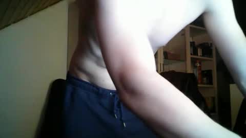 Snapshot of dan_snow24 chatting on November 2025 04:16:02 PM Dan Snow online show from November 2025 04:16:02 PM