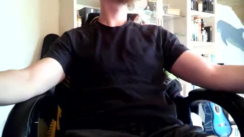 Snapshot of dan_snow24 chatting on April 2026 04:45:02 PM Dan Snow online show from April 2026 04:45:02 PM