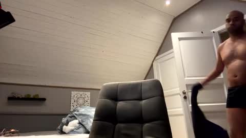 dan_the_man43 online show from November 2025 06:23:02 PM