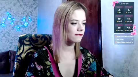 Dana SmileX online show from January 2026 07:52:02 PM