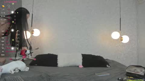 Snapshot of danaandthamaraangels chatting on December 2025 10:15:02 PM online show from December 2025 10:15:02 PM