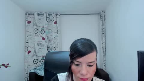 Snapshot of danaarey chatting on October 2025 03:27:01 PM Danaa Rey online show from October 2025 03:27:01 PM