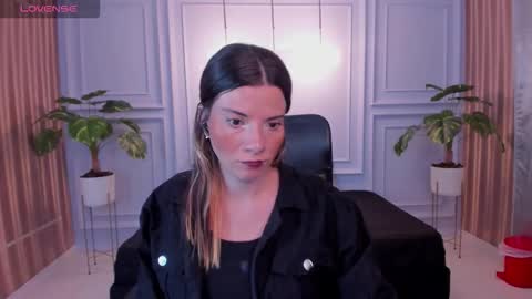 Danaa Rey online show from January 2026 11:24:02 AM