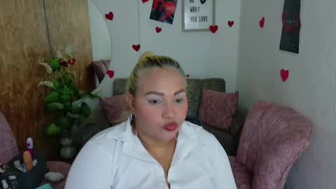 danalaleska online show from February 2026 06:22:01 AM