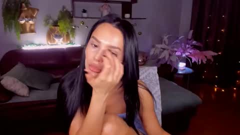 Snapshot of danamiers chatting on January 2026 06:27:01 AM DanaMiers online show from January 2026 06:27:01 AM