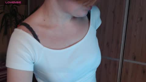 Snapshot of danbie_leen chatting on February 2025 12:06:02 PM danbie_leen online show from February 2025 12:06:02 PM