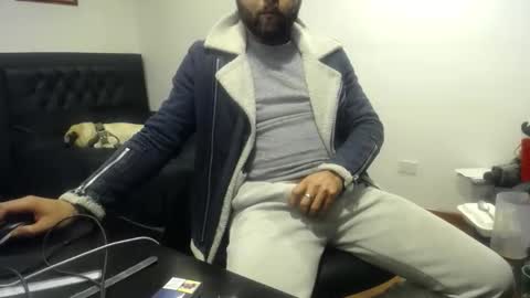 Snapshot of danbury44 chatting on February 2026 04:35:02 AM danbury online show from February 2026 04:35:02 AM