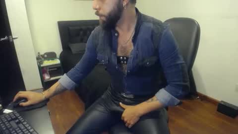 Snapshot of danbury44 chatting on March 2026 01:33:01 AM danbury online show from March 2026 01:33:01 AM