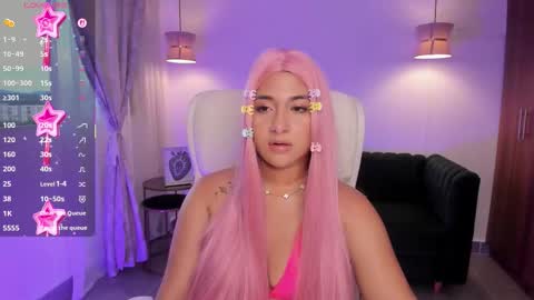 Dandara   online show from October 2025 10:19:01 PM