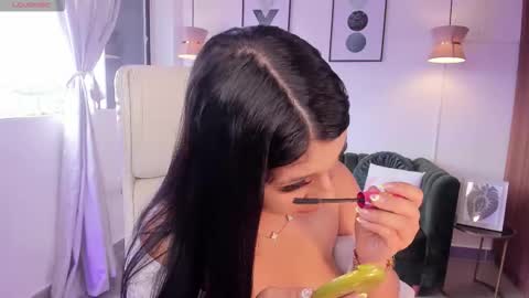 Dandara   online show from December 2025 07:42:02 PM